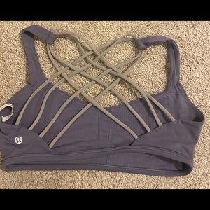 Lululemon free to be wild bra